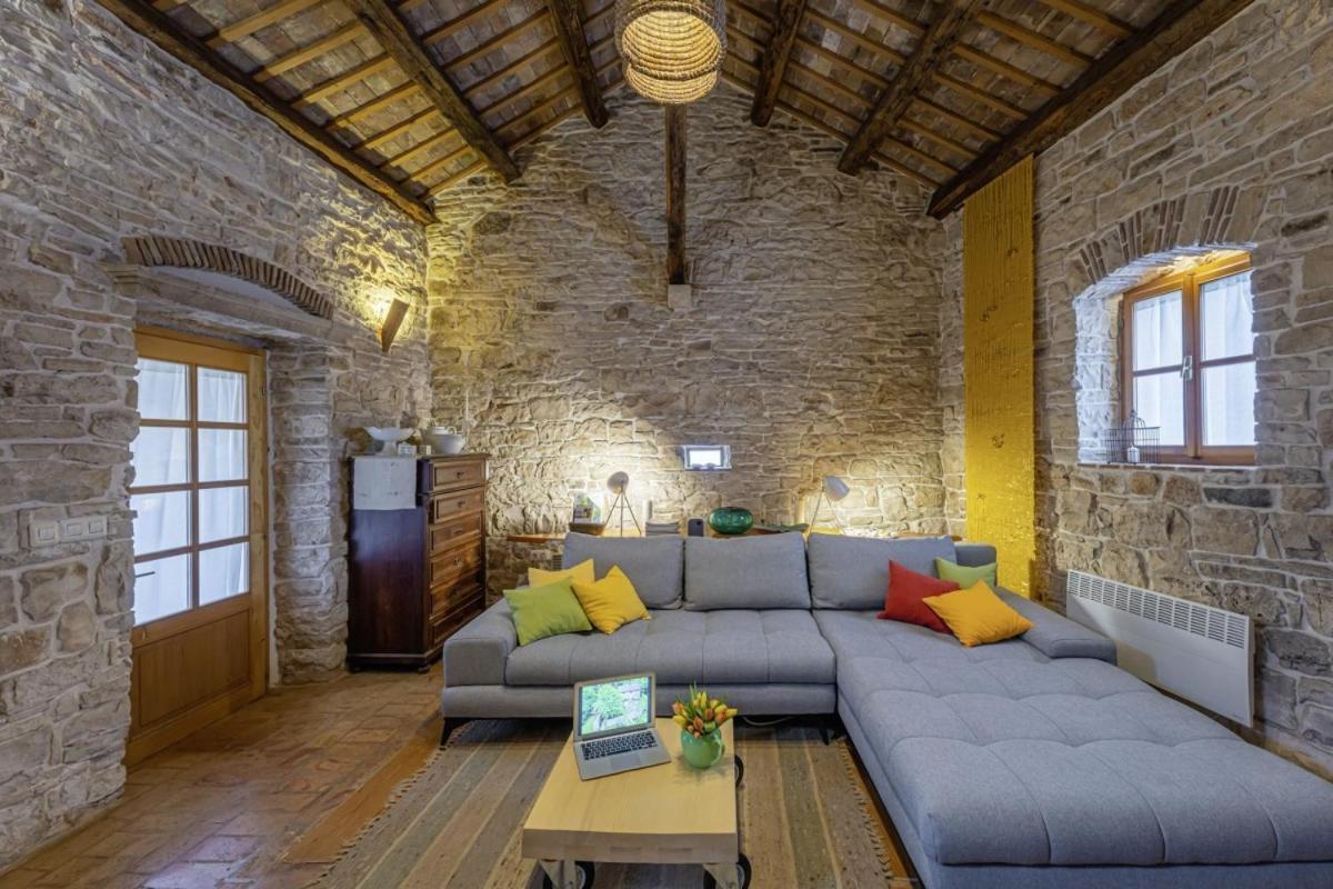 Una In Kranjcici - Haus Fuer 5-6 Personen Svetvincenat Exterior photo