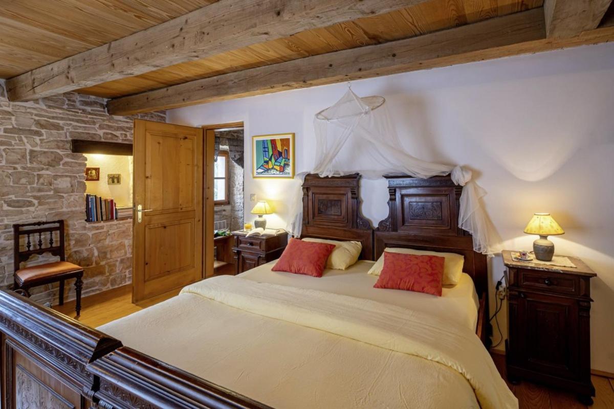 Una In Kranjcici - Haus Fuer 5-6 Personen Svetvincenat Exterior photo