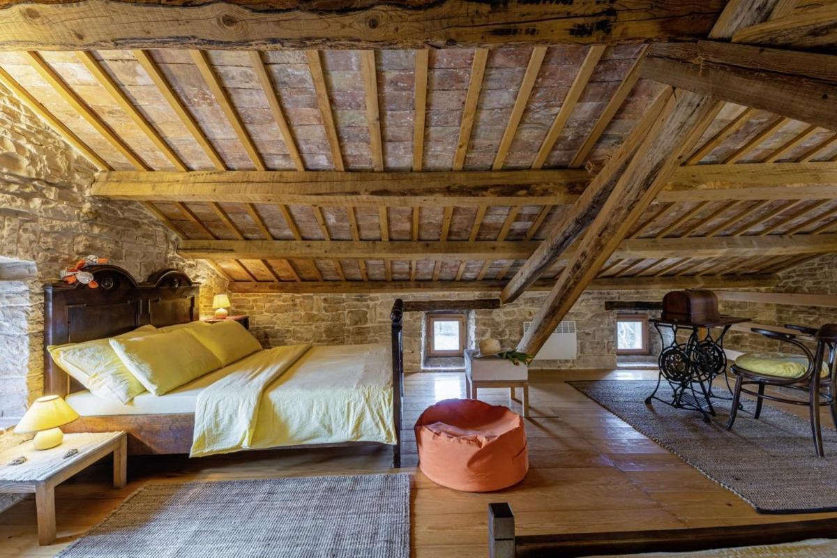 Una In Kranjcici - Haus Fuer 5-6 Personen Svetvincenat Exterior photo