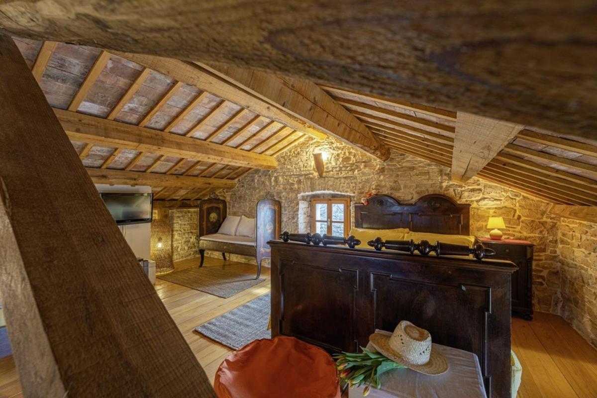 Una In Kranjcici - Haus Fuer 5-6 Personen Svetvincenat Exterior photo