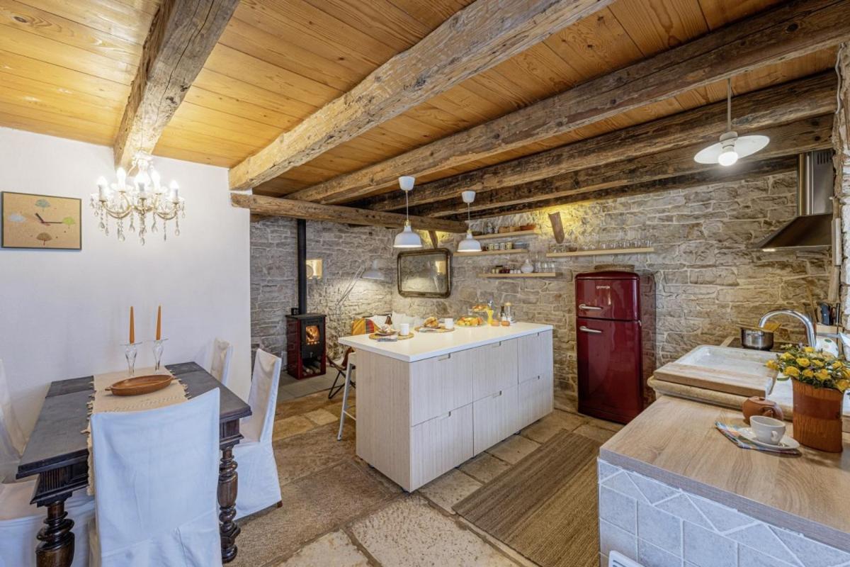 Una In Kranjcici - Haus Fuer 5-6 Personen Svetvincenat Exterior photo